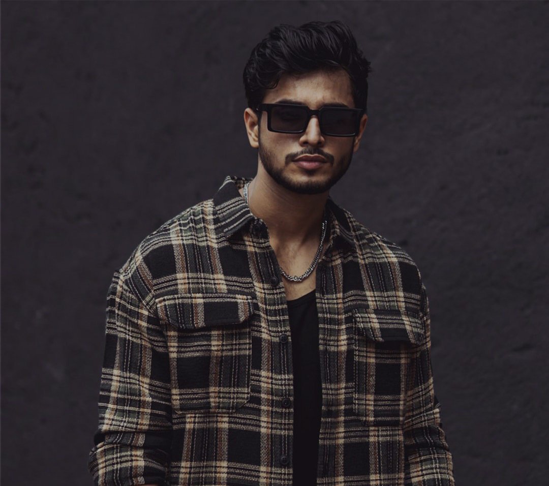 ed75d67d-3948-48e9-8074-4093866cd99e1694522550528PowerlookMenMulticolouredOpaqueCheckedCasualShirt1