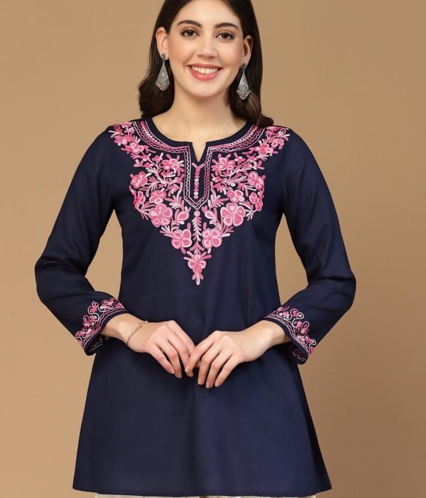 dec6a51d-f0fa-4cff-8ead-4830d4ed6da61729926012346-QAZMI-Naila-Kashmiri-Embroidered-A-Line-Kurti-45717299260119-1